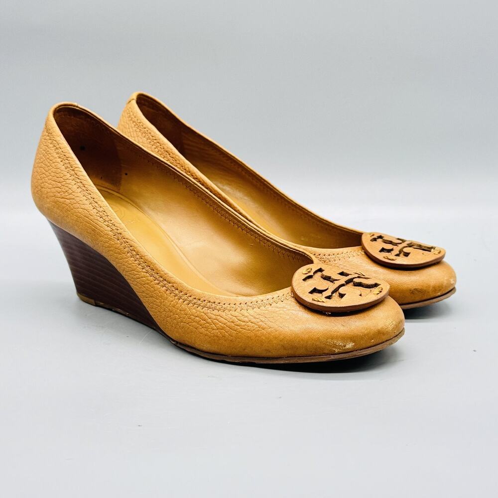 Tory Burch Shoes Womens 8 Brown Leather Logo Wedge Pumps Round Toe Slip On